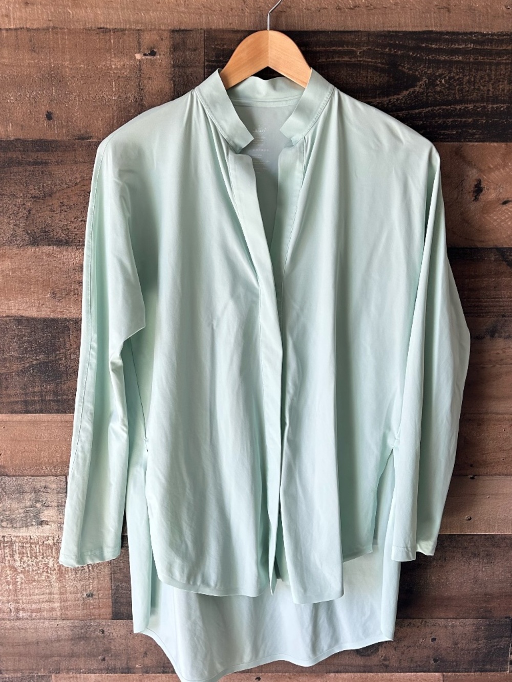 ADAY Something Borrowed Shirt | Wrinkle Resistant Travel Blouse | Size S | Melon